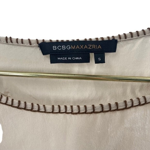 BCBG Max Azria Size S 100% Silk Southwestern Embroidered Oversized Sleeve Blouse - Picture 2 of 8